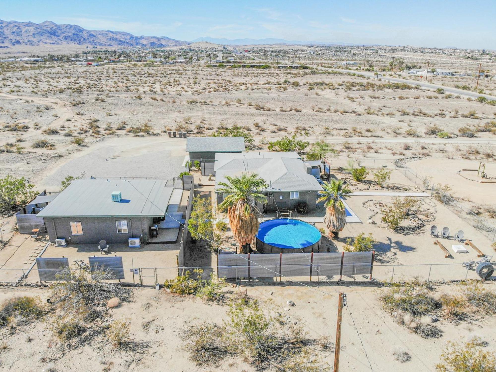 New Property! The Cactus Villas At Joshua Tree National Park - Pool, Hot Tub, Outdoor Shower, Fire Pit Туентинайн Палмс Стая снимка
